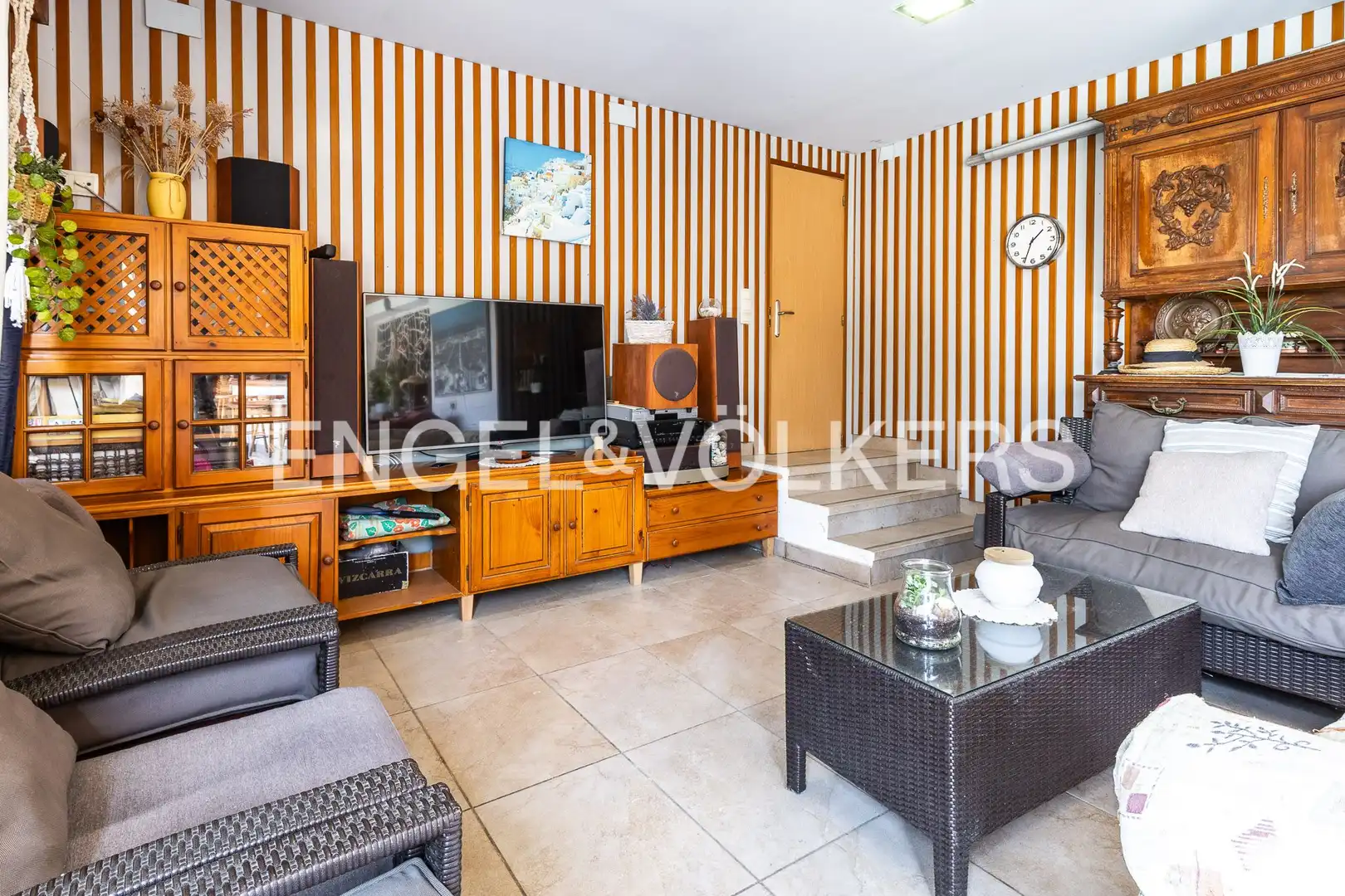 Sala de estar de Casa o chalet en venta en Canovelles con Aire acondicionado, Calefacción y Jardín privado