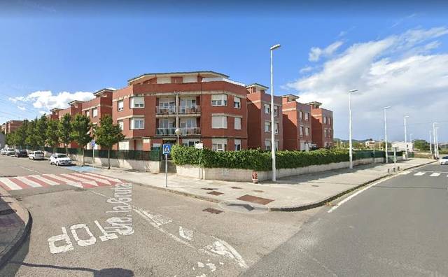 Piso en Alquiler en Urbanizacion la Marina I en Soto de la Marina