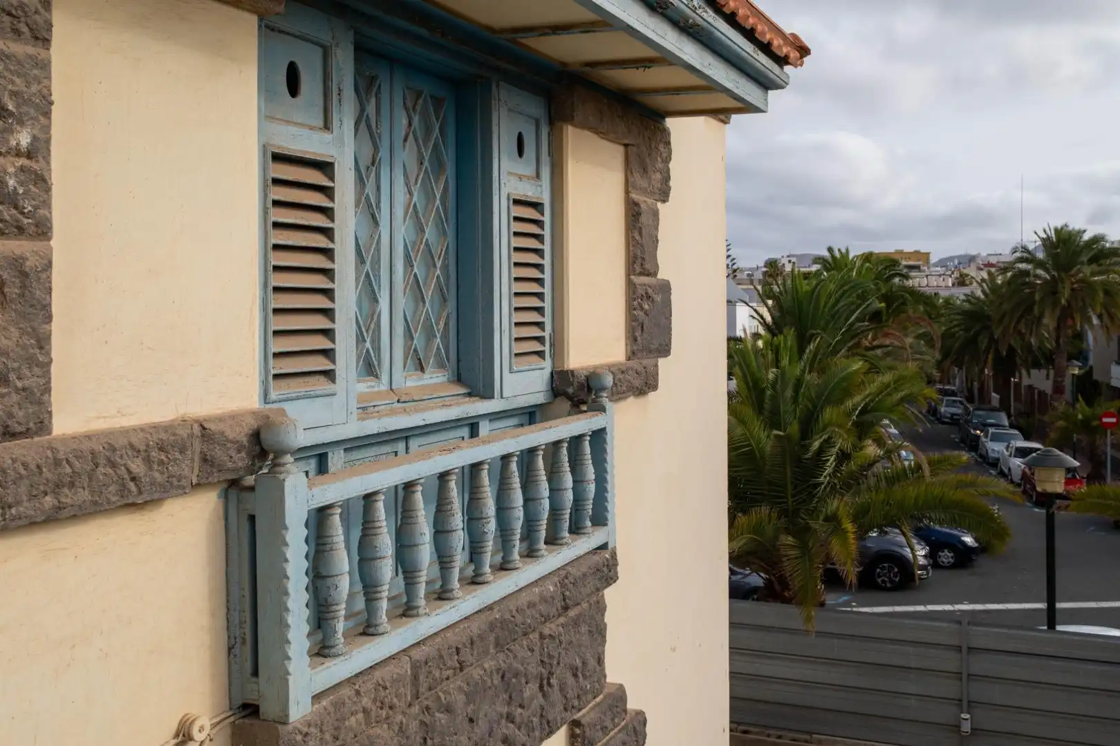 Vista exterior de Casa o xalet en venda en Las Palmas de Gran Canaria amb Terrassa, Piscina i Balcó