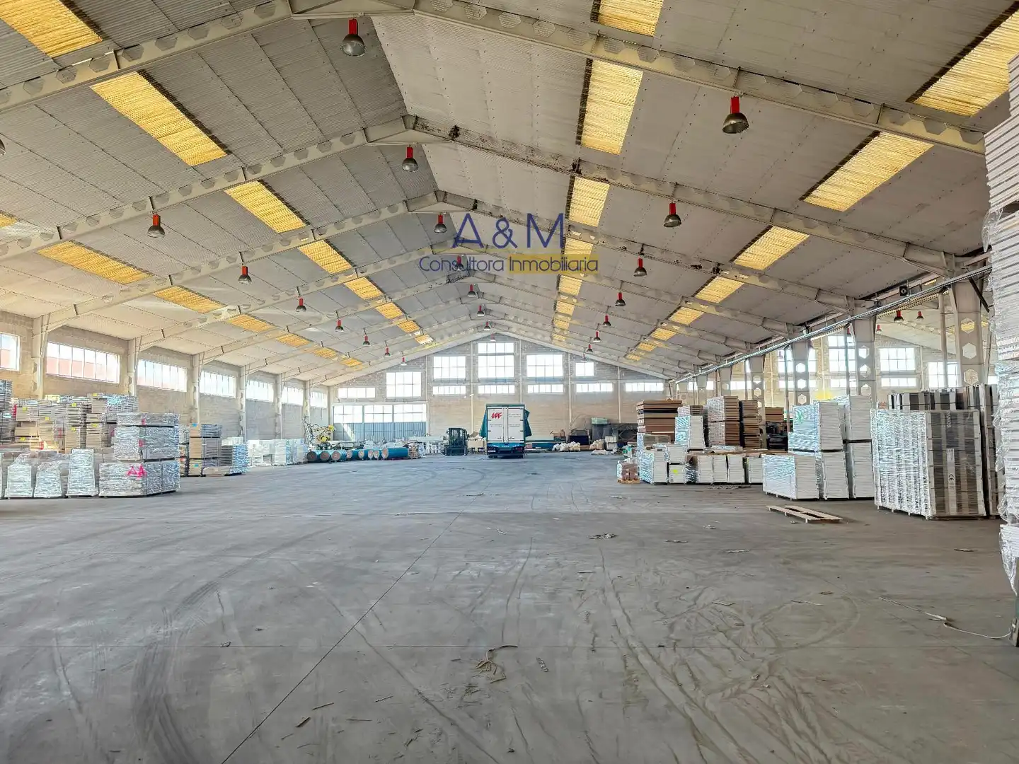 Industriegebäude zur Miete in Ebanistas, imagen 2