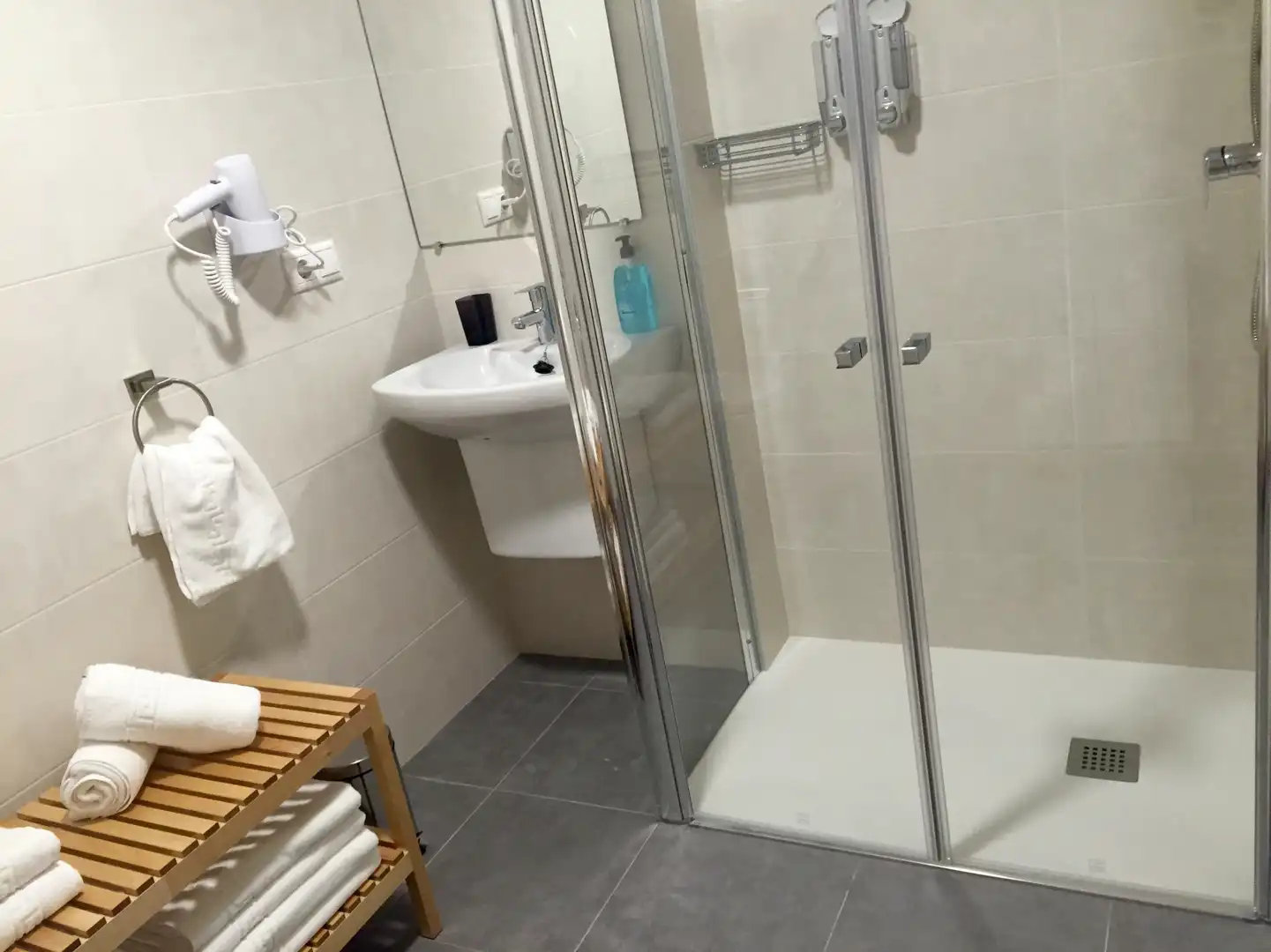 Badezimmer von Gebäude zum Verkauf in Los Arcos