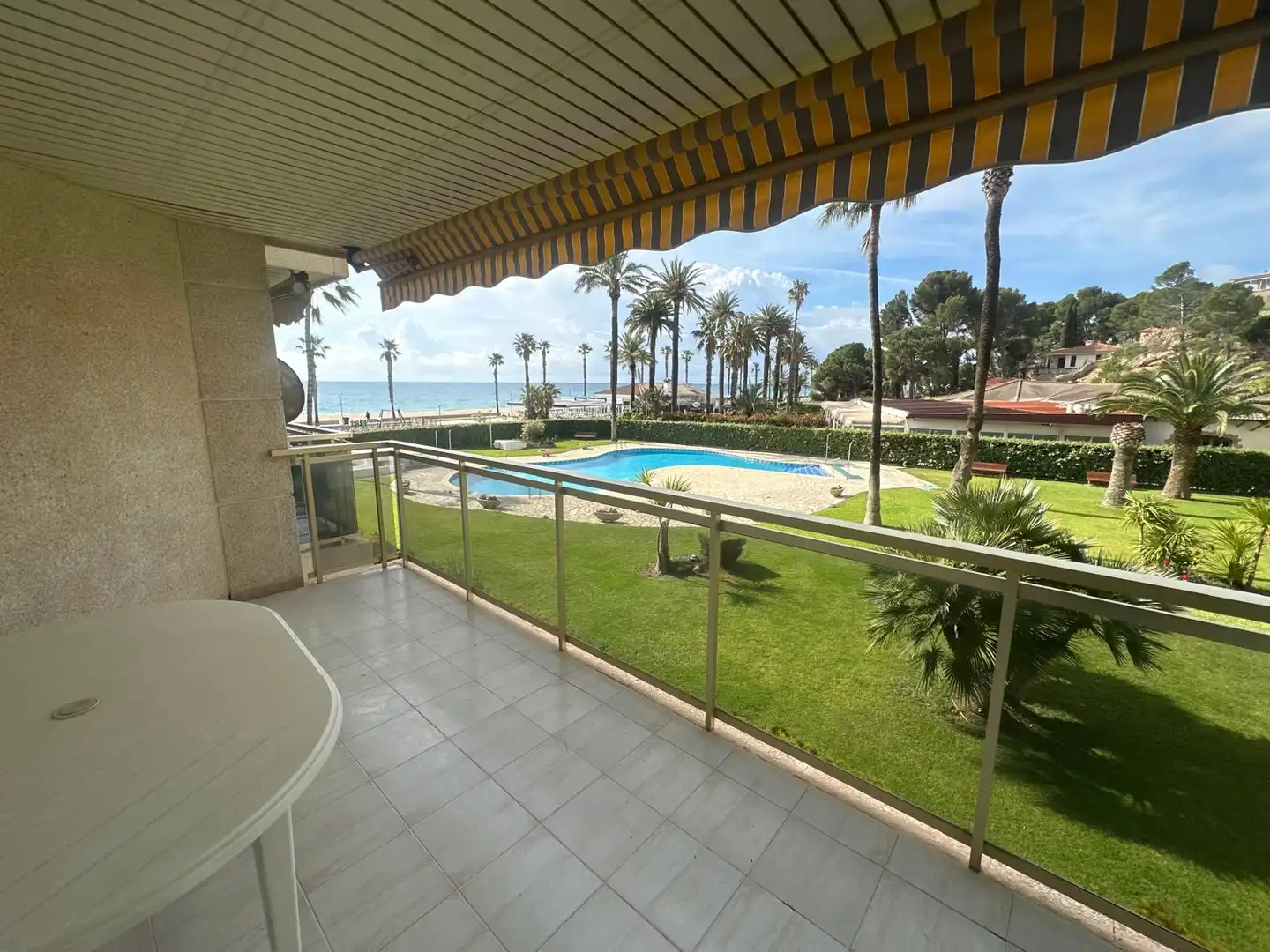 Habitación de Piso en venta en Mont-roig del Camp con Aire acondicionado, Terraza y Amueblado