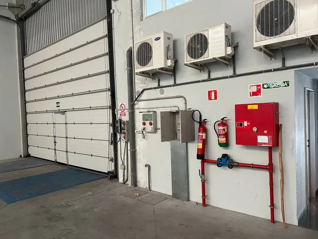 Industrial building to rent in Rúa F Parque Empresarial Alved 16, imagen 4