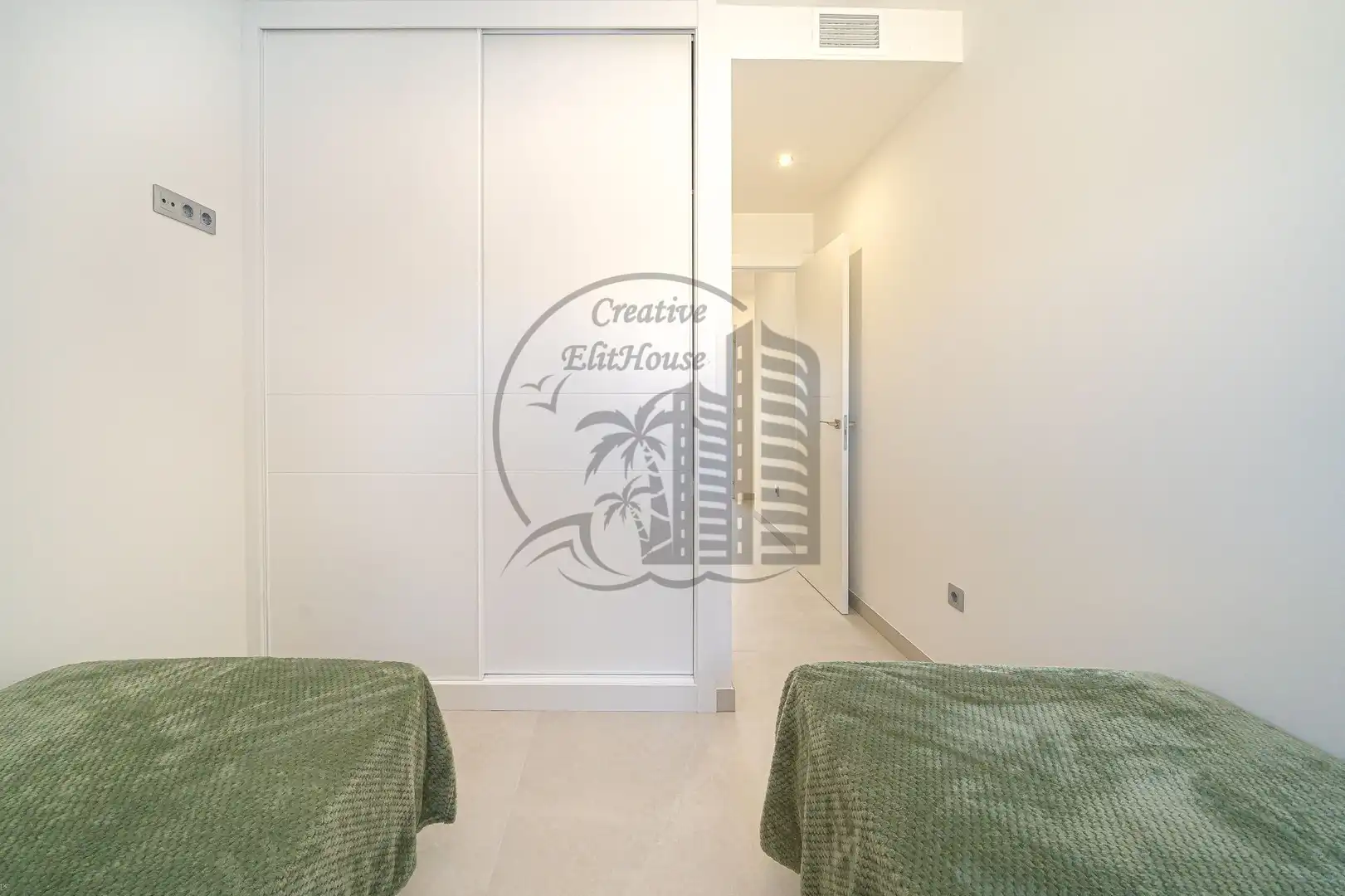 Appartement compact avec piscine à vendre à Carrer de Brasil, imagen 16