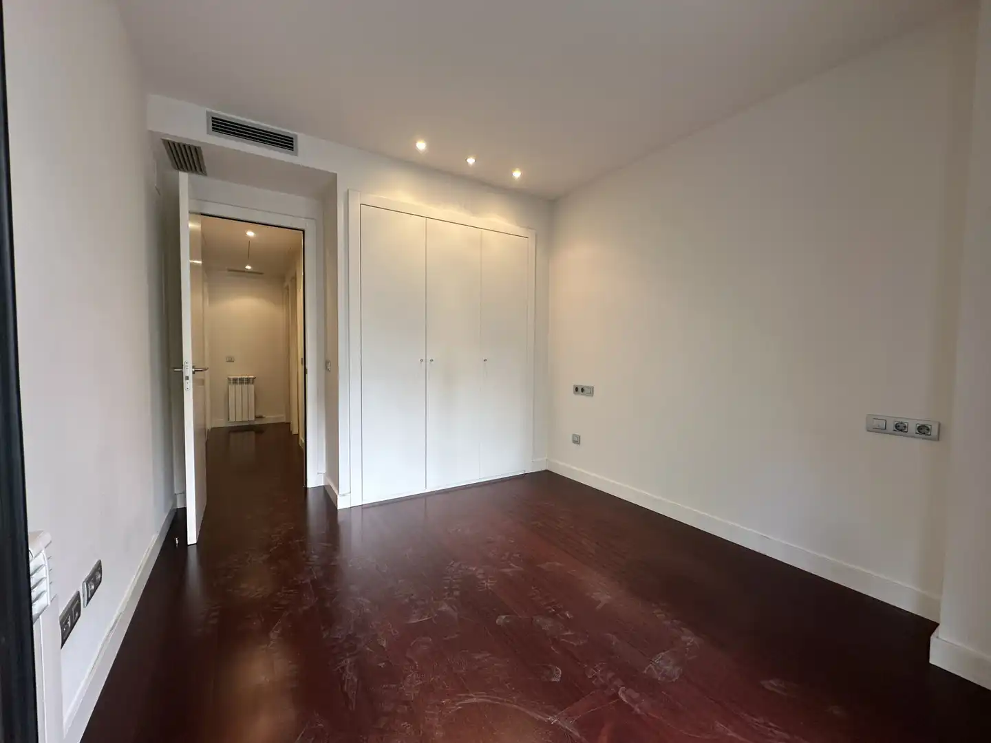 Flat with terrace for sale in Carrer de París, imagen 13