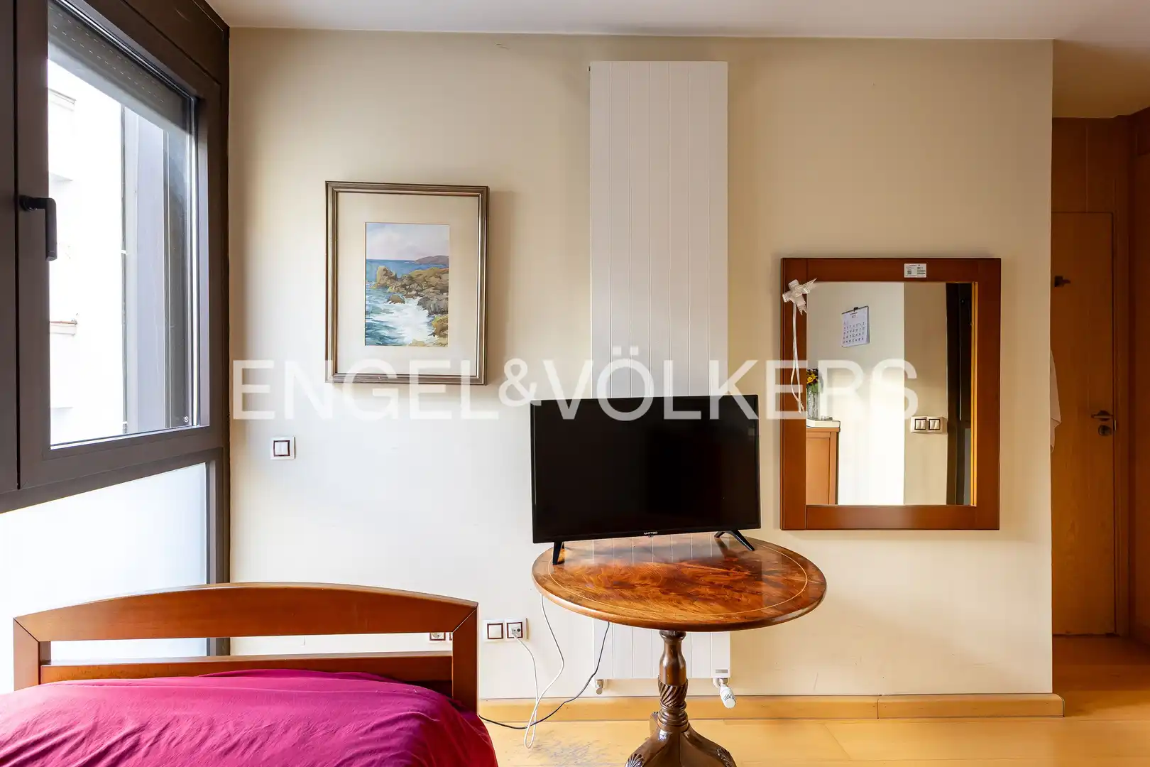 Living room of Flat for sale in Madrid  with Air Conditioner, Heating and Parquet flooring