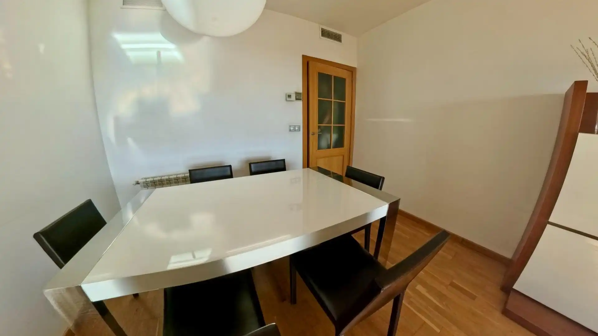 Flat for sale in Avenida Avenida de la Ilustración, 85, Campus de la Salud
