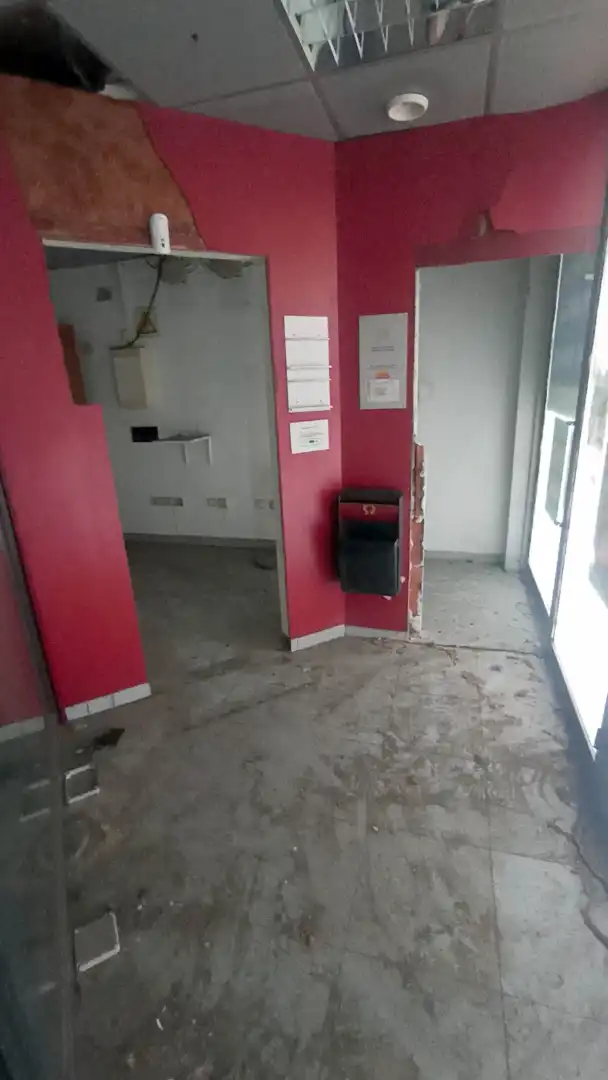 Local comercial en venda a Carrer de la Doctora Castells, imagen 2