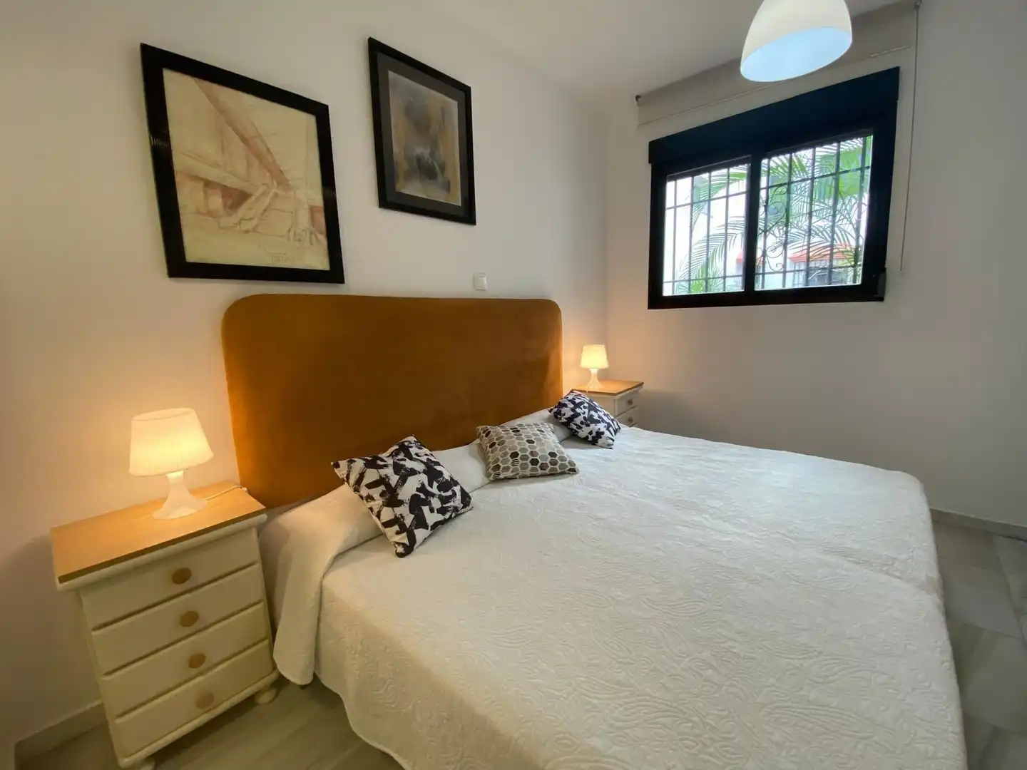 Bedroom of Apartments for rent in Marbella  with Air Conditioner, Furnished and Washing machine