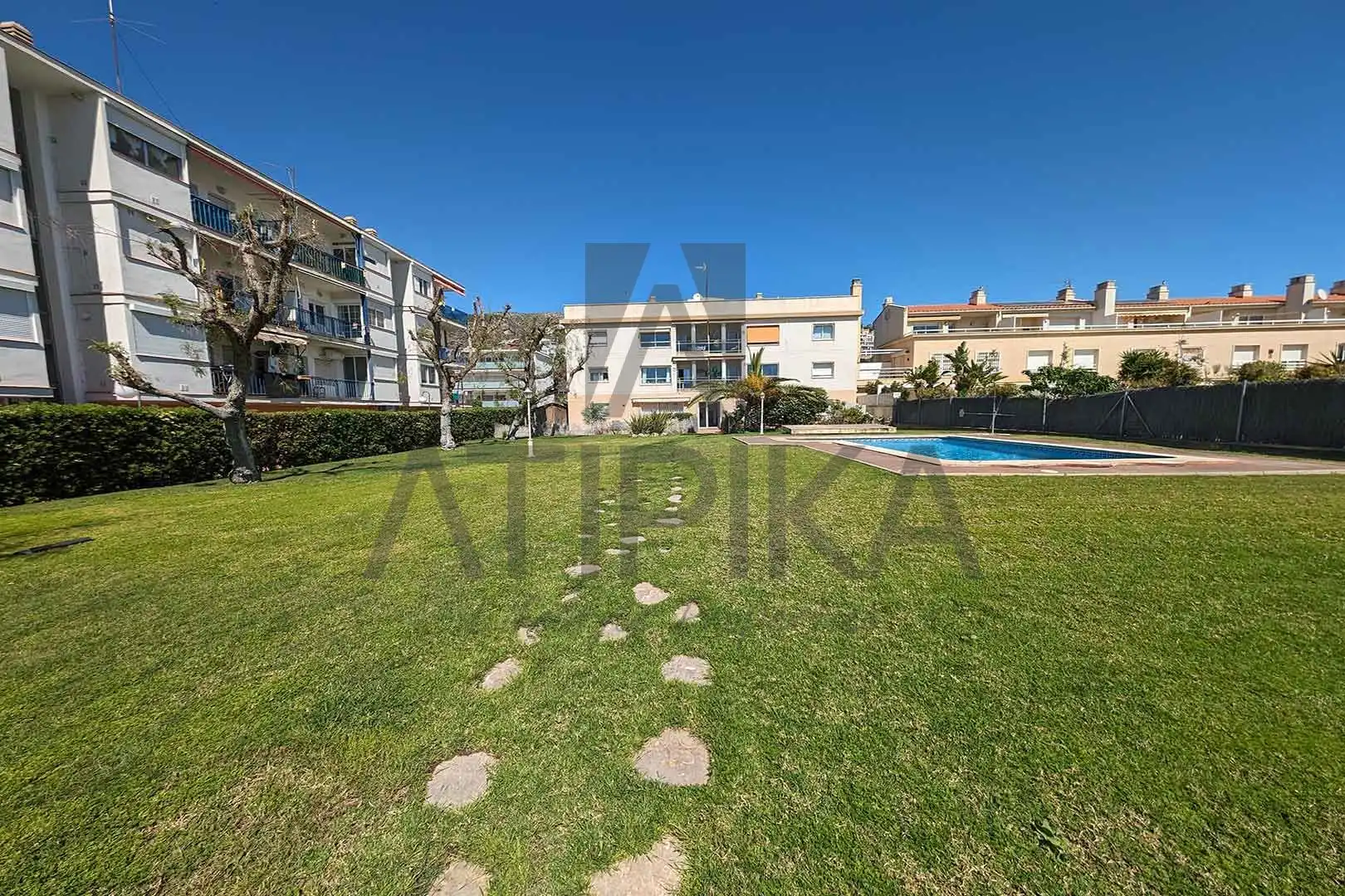 Vista exterior de Piso en venta en Castelldefels con Calefacción, Terraza y Trastero