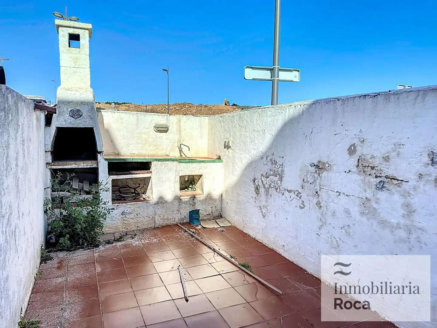 Vista exterior de Àtic en venda en Es Mercadal amb Terrassa