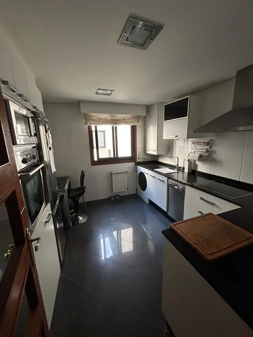 Cocina de Dúplex en venta en Ourense Capital  con Calefacción, Terraza y Trastero