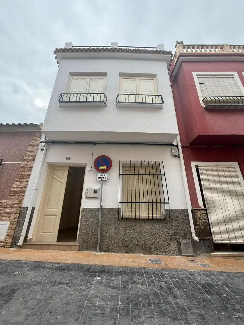 Vista exterior de Casa adosada en venta en Villanueva del Río Segura con Aire acondicionado, Calefacción y Terraza