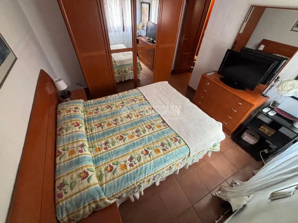 Bedroom of Flat for sale in Málaga  with Air Conditioner and Furnished
