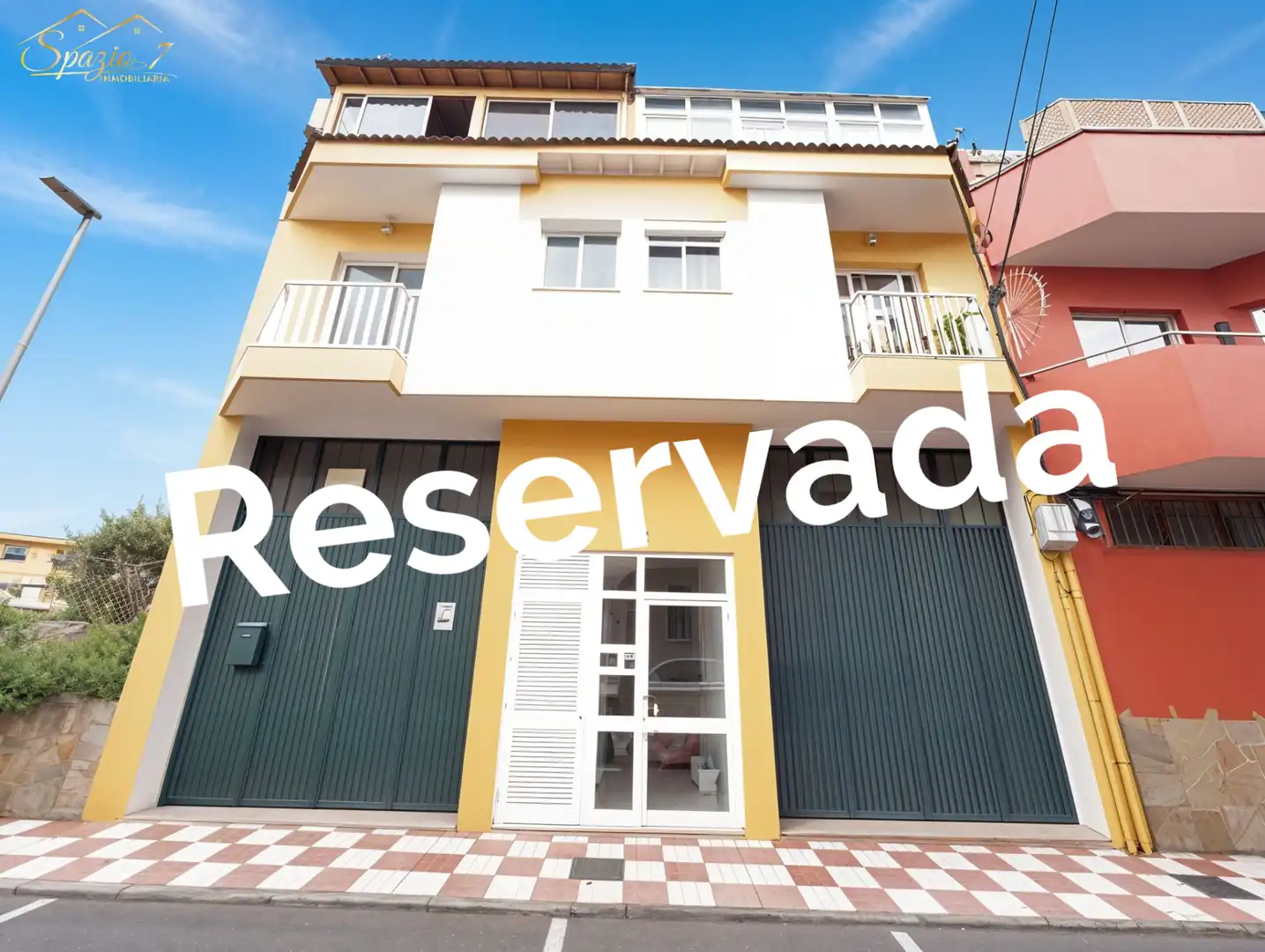 Vista exterior de Piso en venta en Los Realejos con Balcón y Alarma