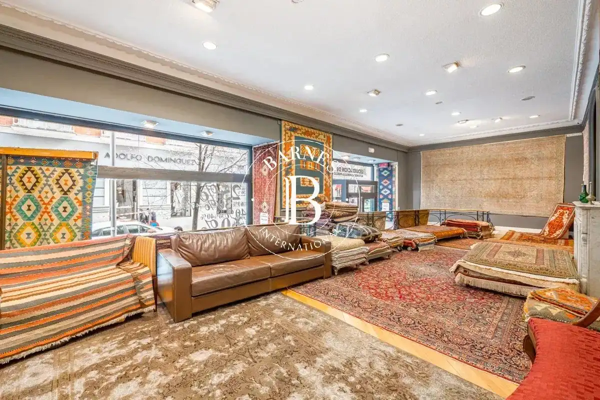 Sala de estar de Local en venta en Madrid con Aire acondicionado