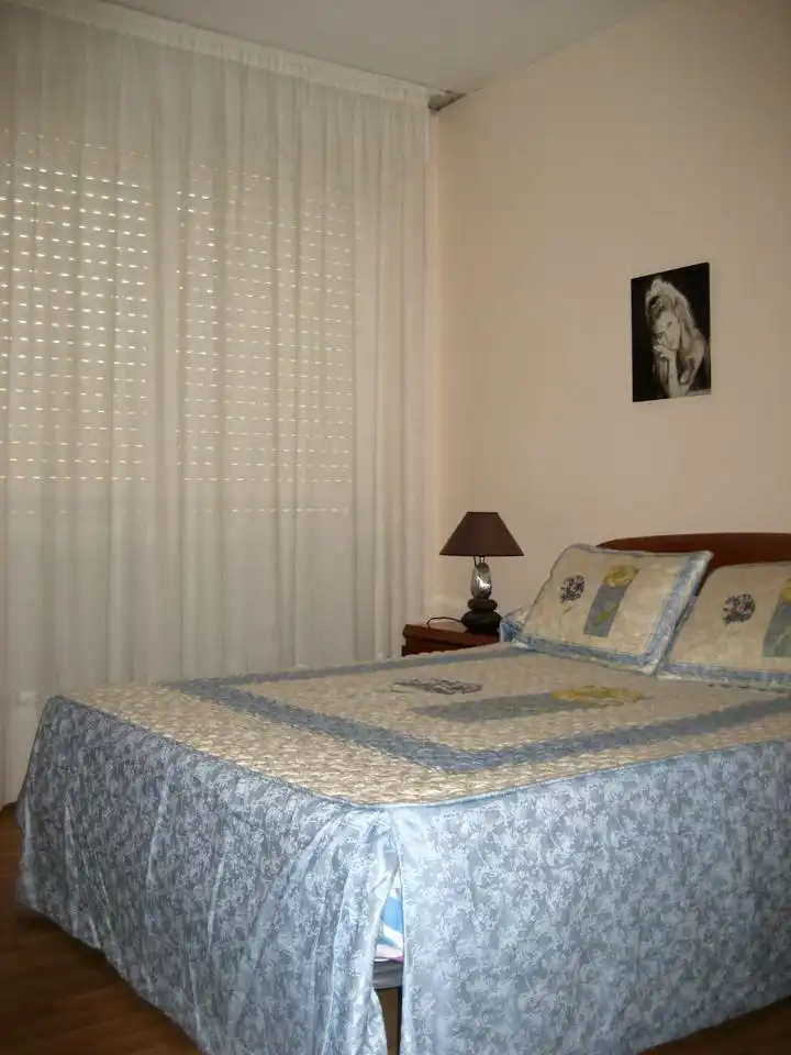 Habitación de Piso en venta en Tudela con Calefacción, Parquet y Trastero