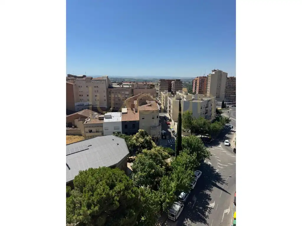 Vista exterior de Casa o xalet en venda en Lleida