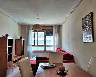 Sala d'estar de Apartament de lloguer en Burgos Capital