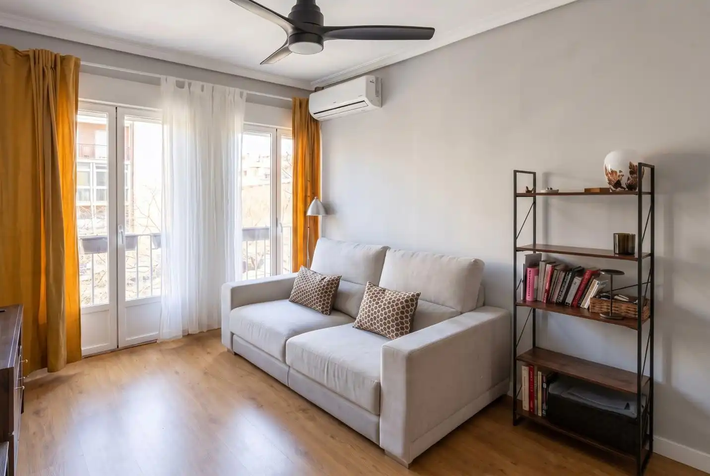 Sala de estar de Piso en venta en Madrid con Aire acondicionado, Calefacción y Terraza