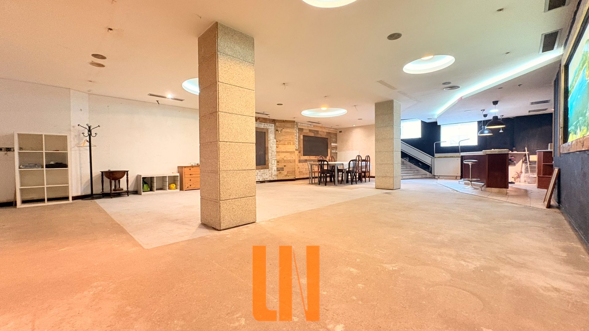 Premises for sale in A Coruña Capital 