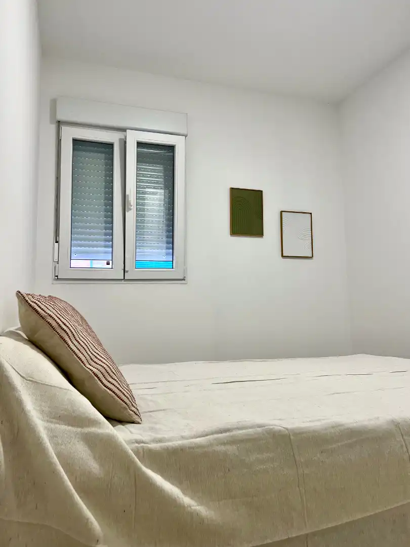 Dormitori de Apartament en venda en Coslada amb Aire condicionat, Calefacció i Moblat