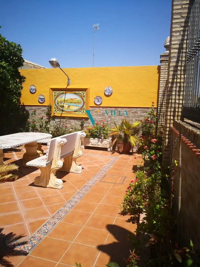 Jardí de Casa o xalet en venda en Alcalá de Guadaira amb Piscina
