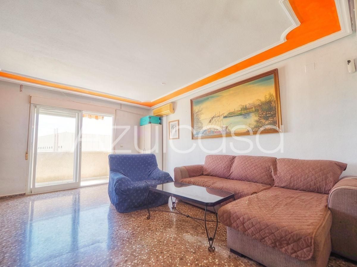 Living room of Flat for sale in Mutxamel  with Balcony and Alarm