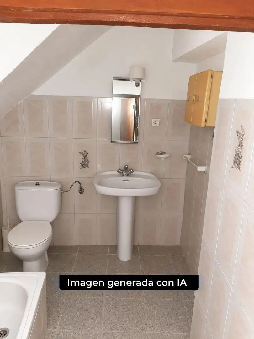 Baño de Finca rústica en venta en San Martín del Río con Piscina comunitaria