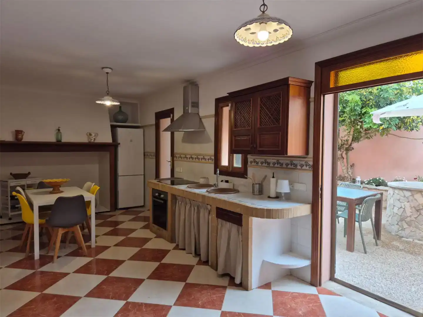 Kitchen of Flat for rent in Ariany  with Air Conditioner, Private garden and Storage room