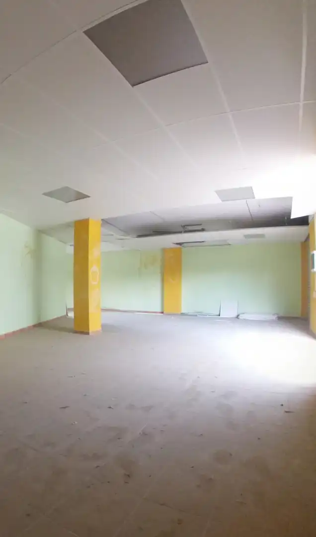 Local comercial en venda a Cervera, imagen 8
