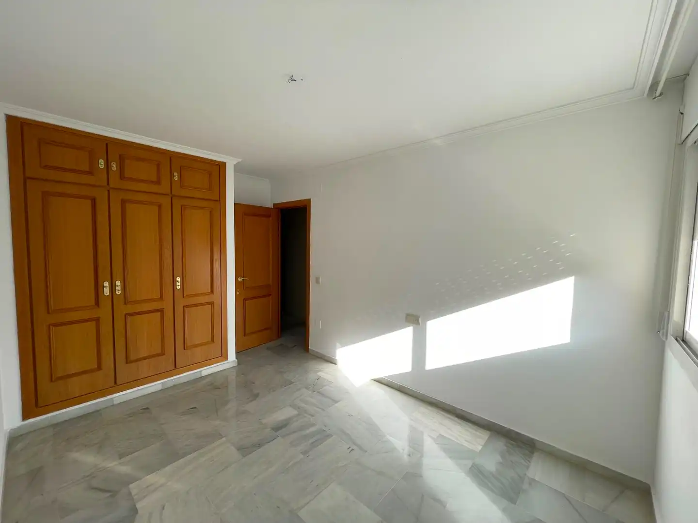 Piso de alquiler en Málaga con Terraza, Trastero y Horno
