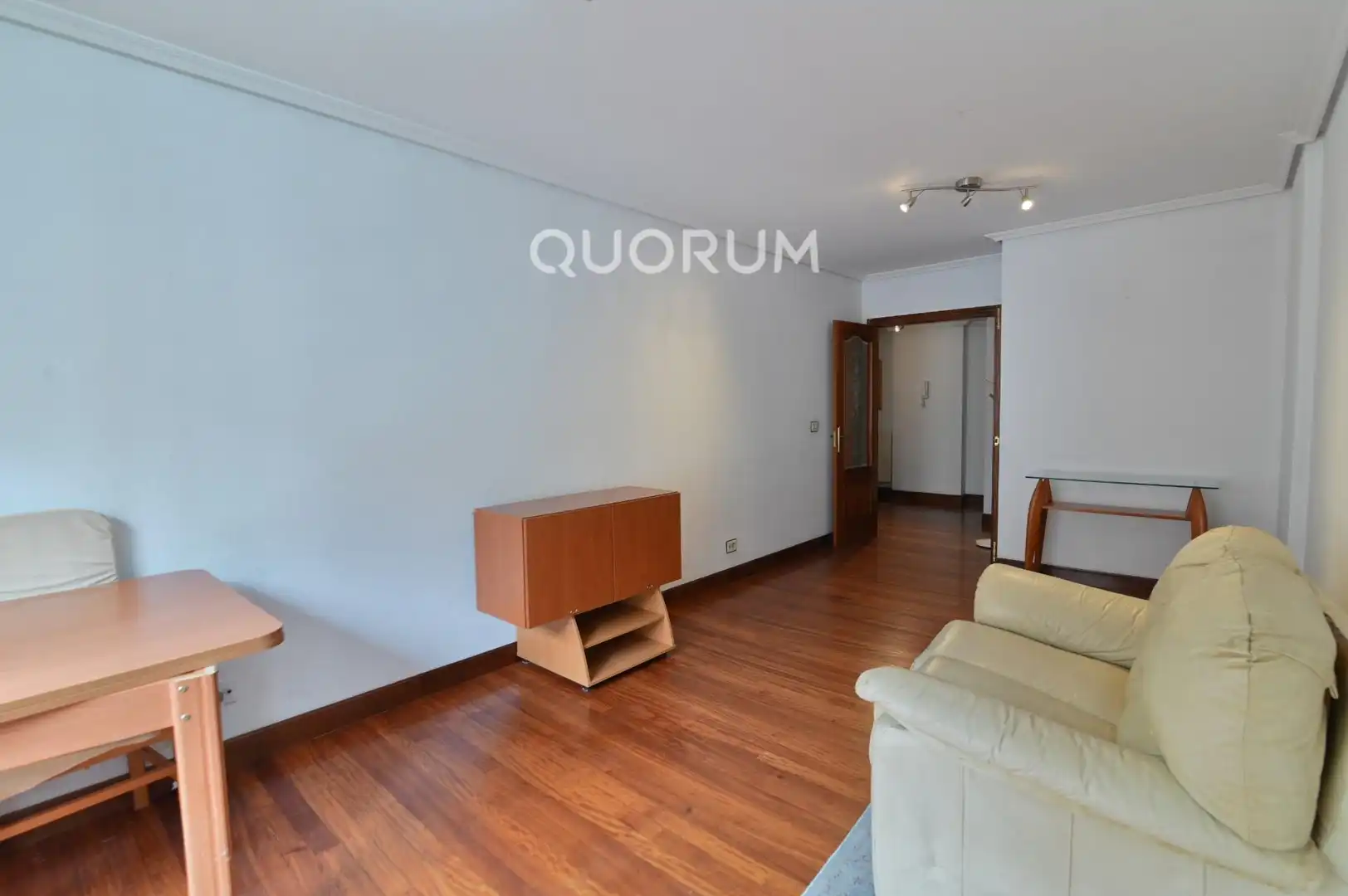 Sala de estar de Piso en venta en Bilbao  con Calefacción, Terraza y Trastero