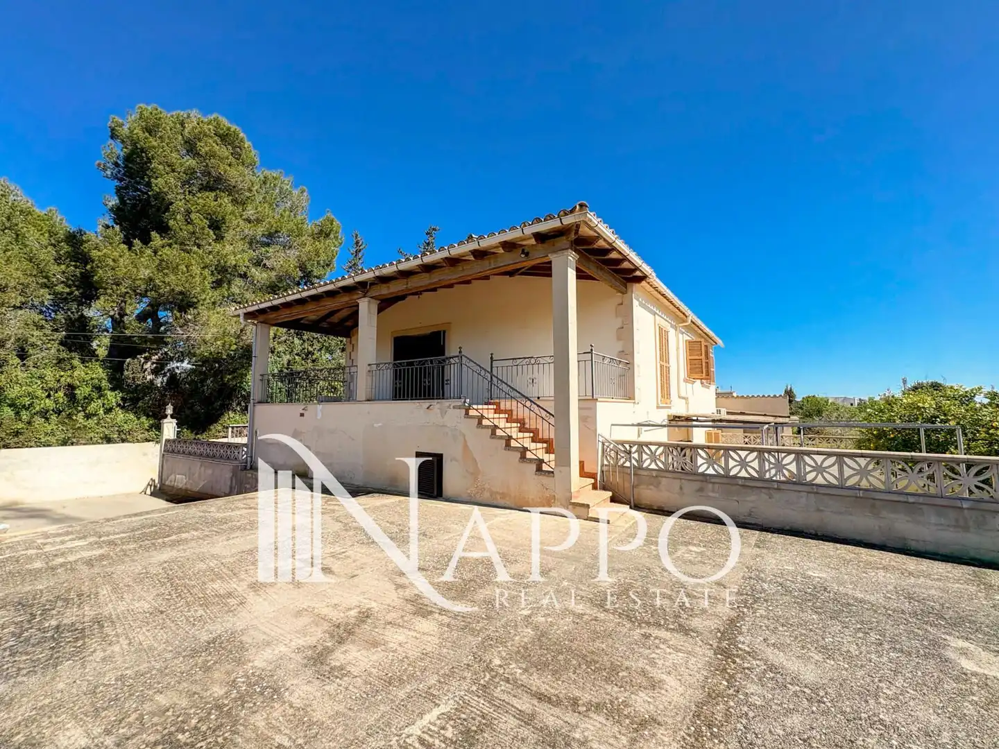 Villa con giardino in vendita a battle josep  canyelles, imagen 4