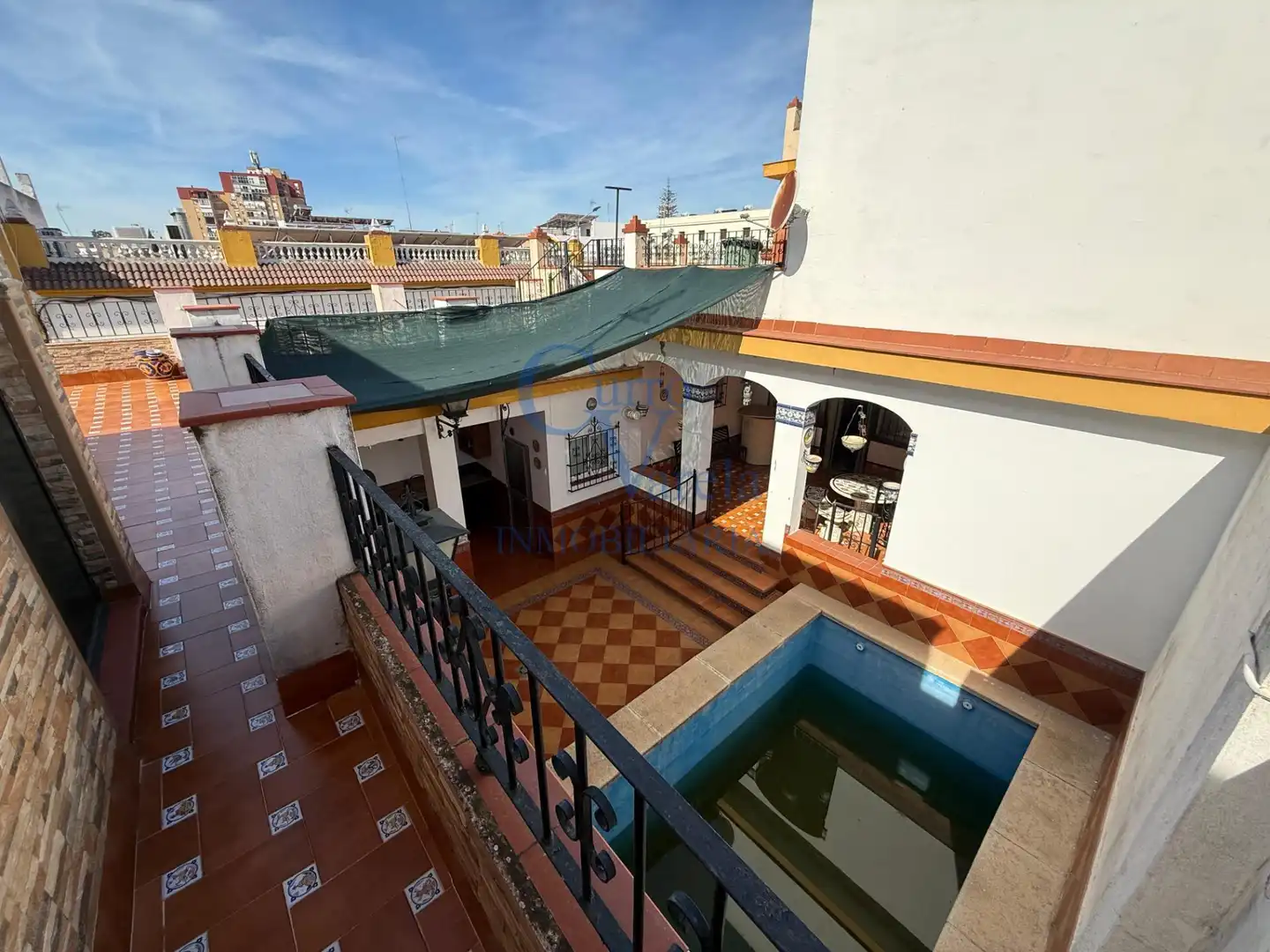 Piscina de Casa o xalet en venda en Dos Hermanas amb Aire condicionat, Calefacció i Terrassa