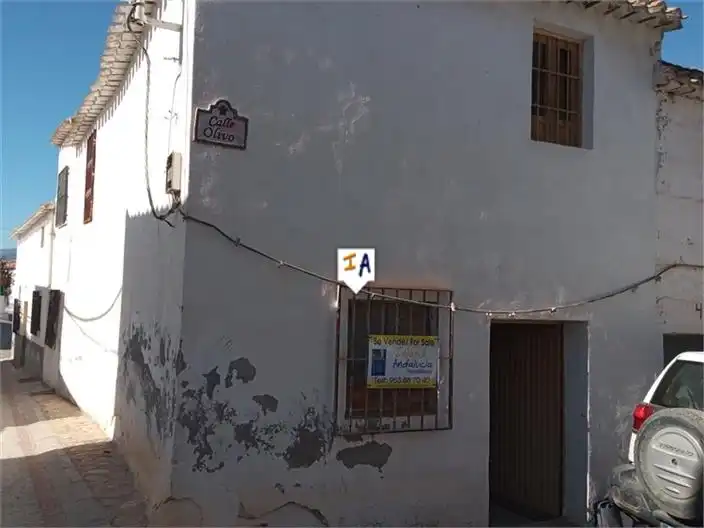 Vista exterior de Casa adosada en venda en Moclín