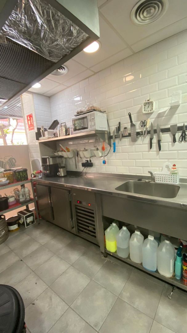 Cocina de Local en traspaso en Sagunto / Sagunt con Aire acondicionado, Terraza y Amueblado
