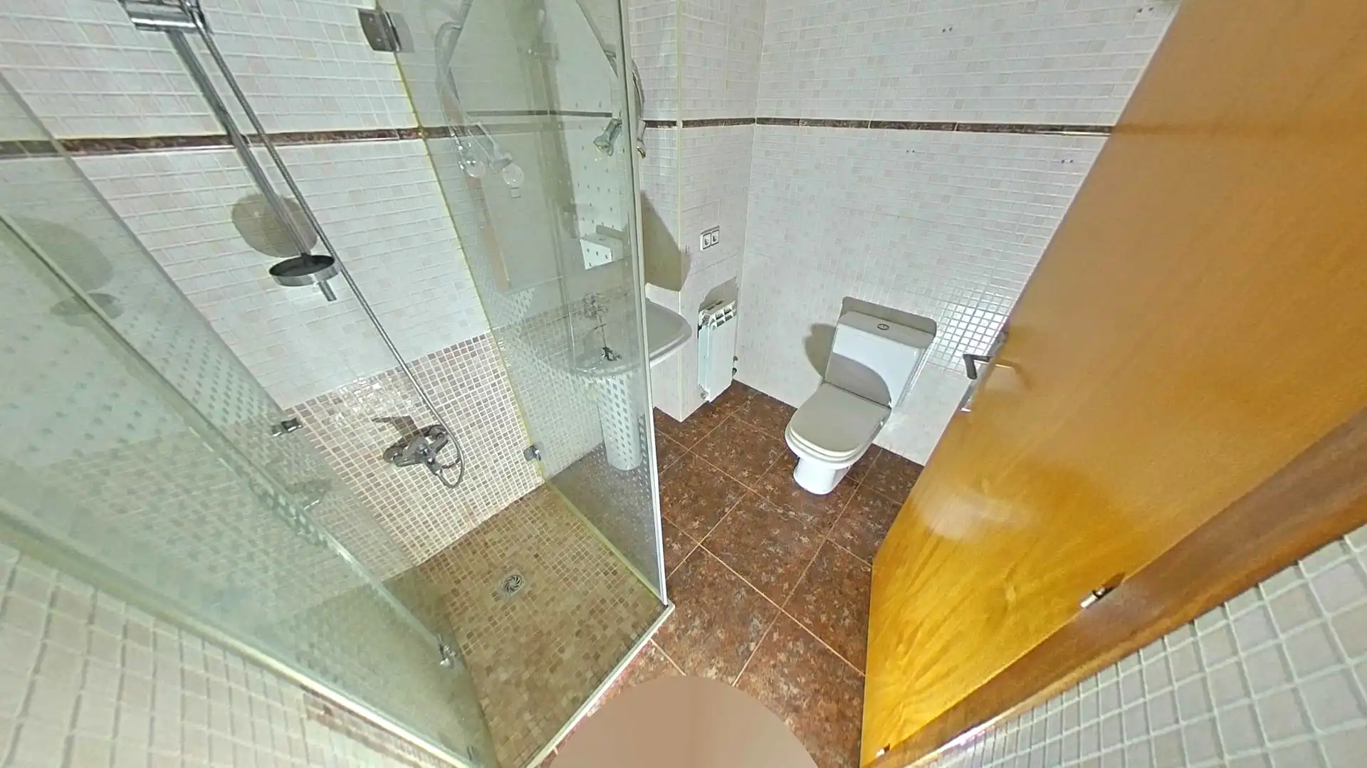 Badezimmer von Wohnung zum Verkauf in Vilafranca del Penedès mit Heizung, Terrasse und Abstellraum