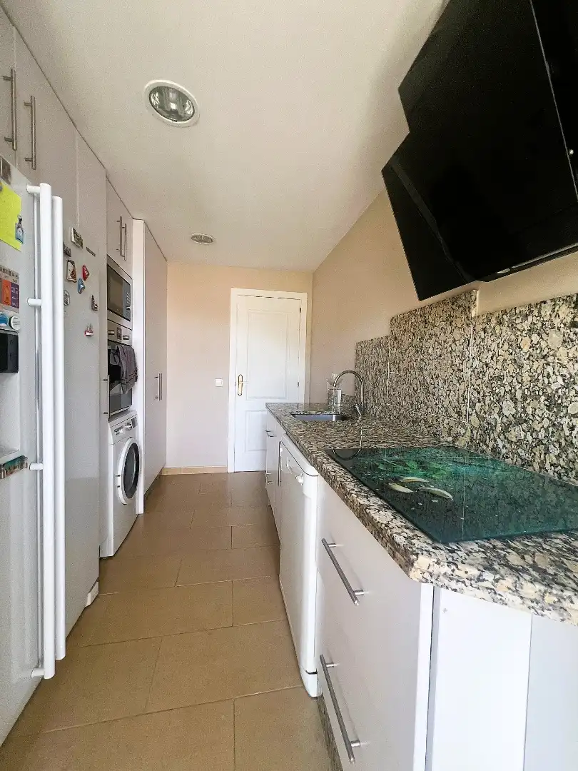 Cuina de Apartament en venda en Mijas amb Aire condicionat, Terrassa i Traster