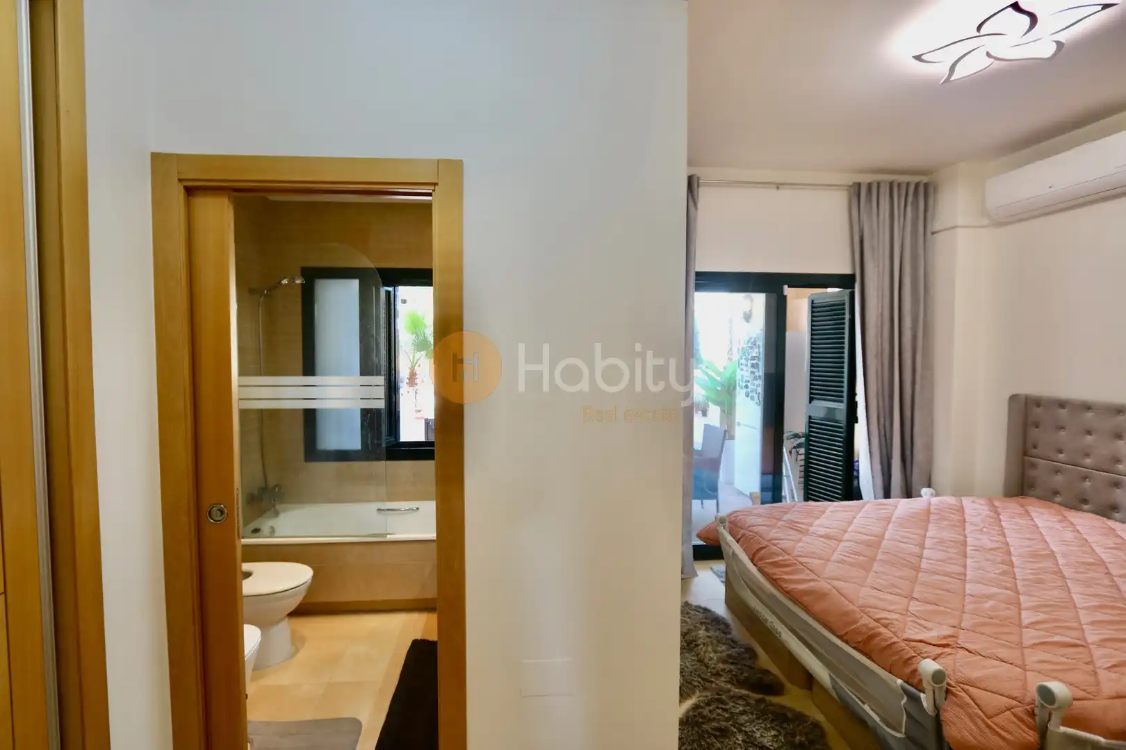 Schlafzimmer von Erdgeschoss zum Verkauf in Fuente Álamo de Murcia mit Klimaanlage, Heizung und Terrasse
