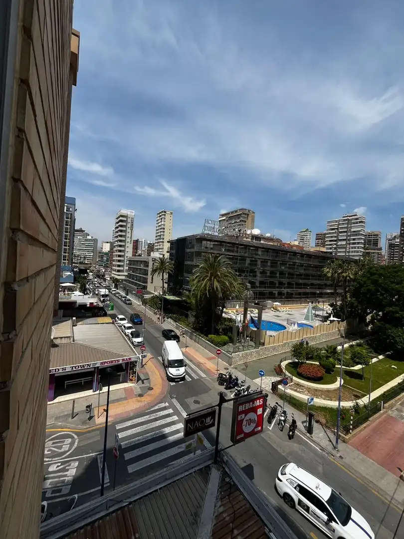 Vista exterior de Apartament en venda en Benidorm amb Aire condicionat, Calefacció i Moblat