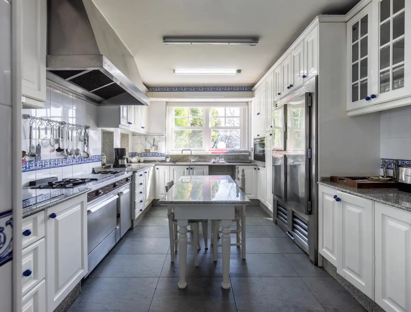 Cocina de Casa o chalet en venta en Culleredo con Calefacción, Jardín privado y Parquet