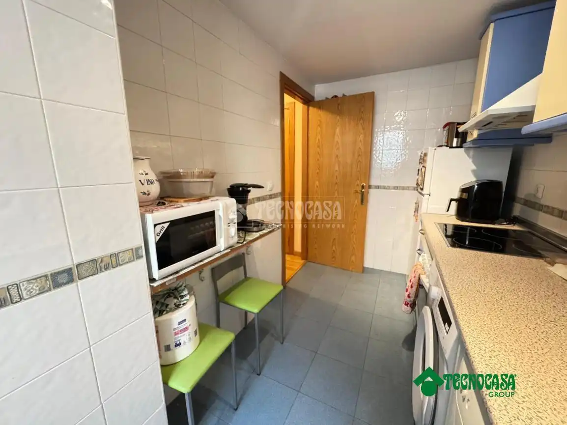 Cuina de Pis en venda en Gerindote amb Aire condicionat, Terrassa i Balcó