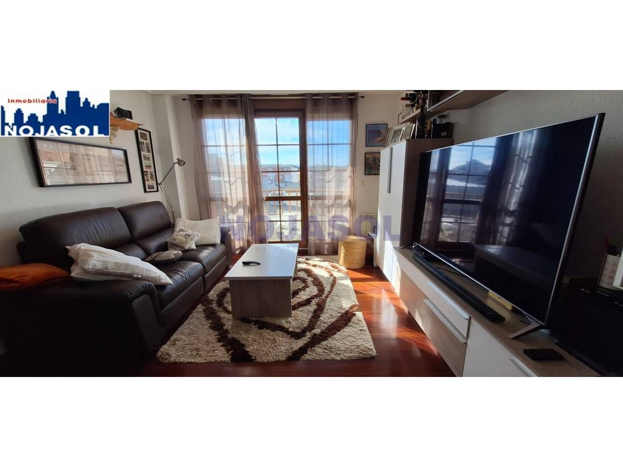 Living room of Apartment to rent in Santoña  with Heating, Parquet flooring and Furnished