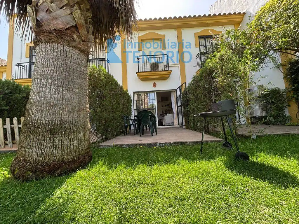 Jardín de Casa adosada en venta en Islantilla con Aire acondicionado, Terraza y Trastero
