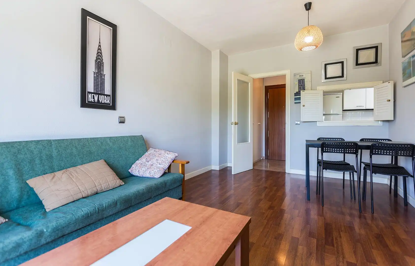 Living room of Flat for sale in El Puerto de Santa María  with Air Conditioner and Balcony
