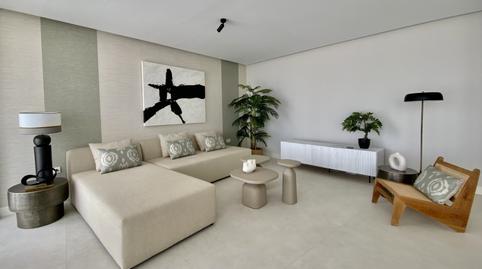 Foto 3 de Planta baja de alquiler en Guadalobón, Málaga