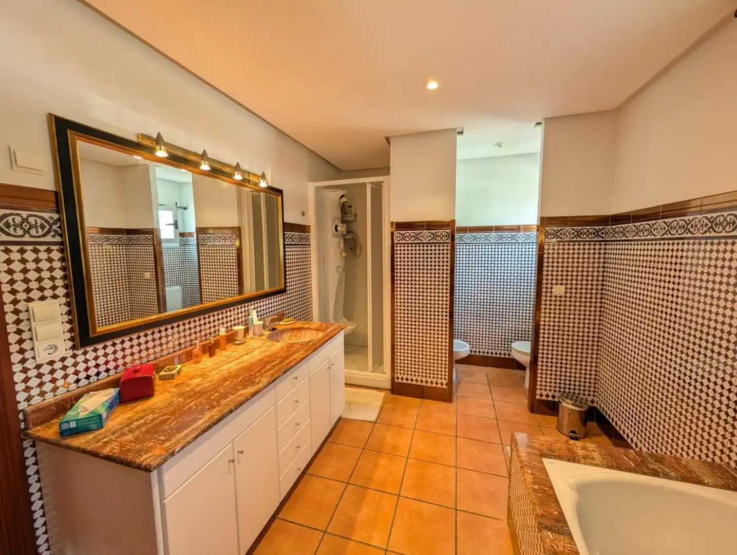 Badezimmer von Haus oder Chalet zum Verkauf in Gandia mit Heizung, Privatgarten und Terrasse