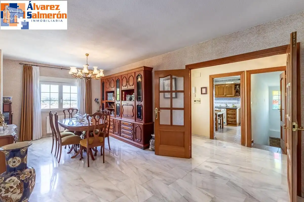 Chalet con terraza en venta en Calle ESCALERILLAS, imagen 7