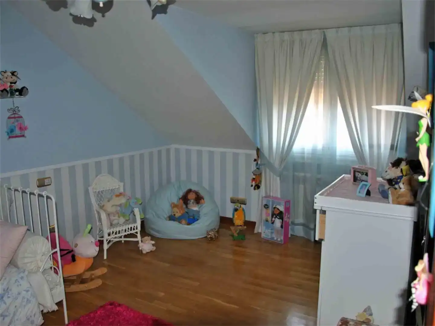 Habitación de Casa o chalet en venta en Belmonte de Tajo con Aire acondicionado, Parquet y Piscina